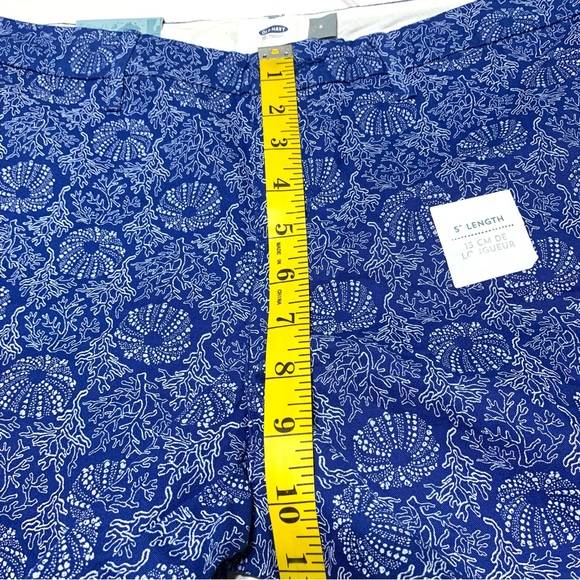 Old Navy Blue Coral Prints 5 Inch Short Size 6 - Picture 10 of 11